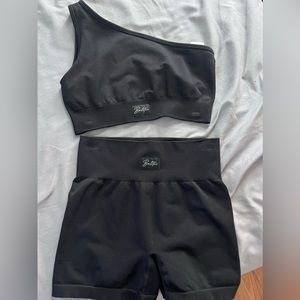 Matching set from Bo+Tee